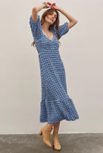 Load image into Gallery viewer, Sweetheart Midi Dress with Lining
