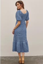 Load image into Gallery viewer, Sweetheart Midi Dress with Lining
