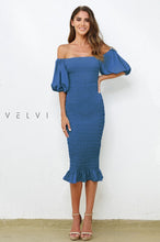 Load image into Gallery viewer, Skyla Shirred Midi Dress
