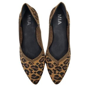 Leopard Print Pointed Toe Flats