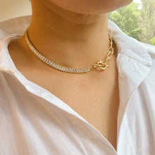 Load image into Gallery viewer, Glam &amp; Chain Necklace
