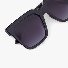 Load image into Gallery viewer, Topanga Sunglasses - Black
