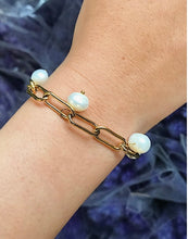 Load image into Gallery viewer, Freshwater Pearl Chain Bracelet
